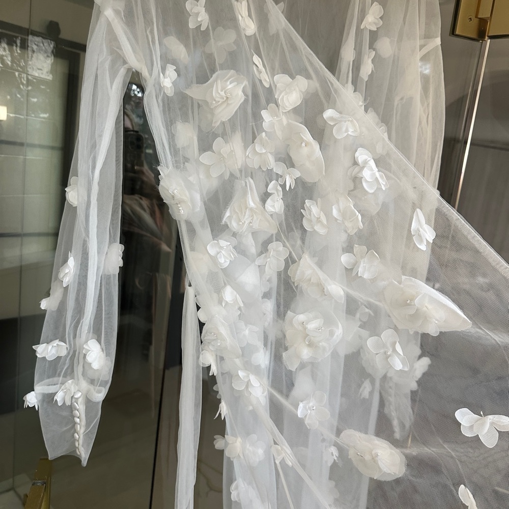 Custom Bridal Robe with 3D Flowers - Picture 4 of 6